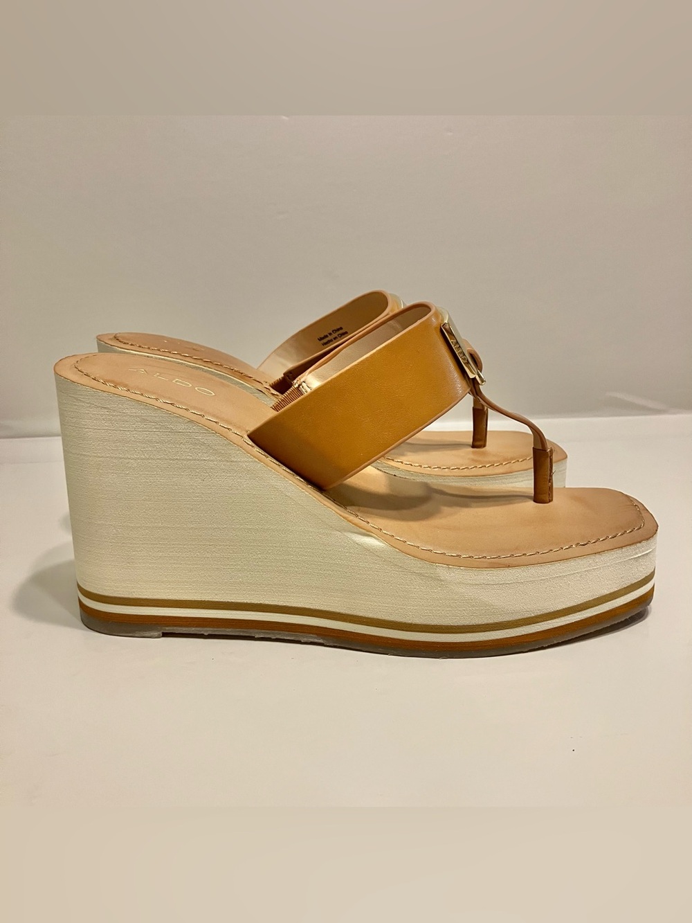 ALDO Acarenia wedge sandals cognac gold-tone accents platform wedge heel Sz 7.5 - Picture 5 of 14